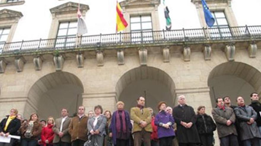 Extremadura protesta en silencio contra el terrorismo