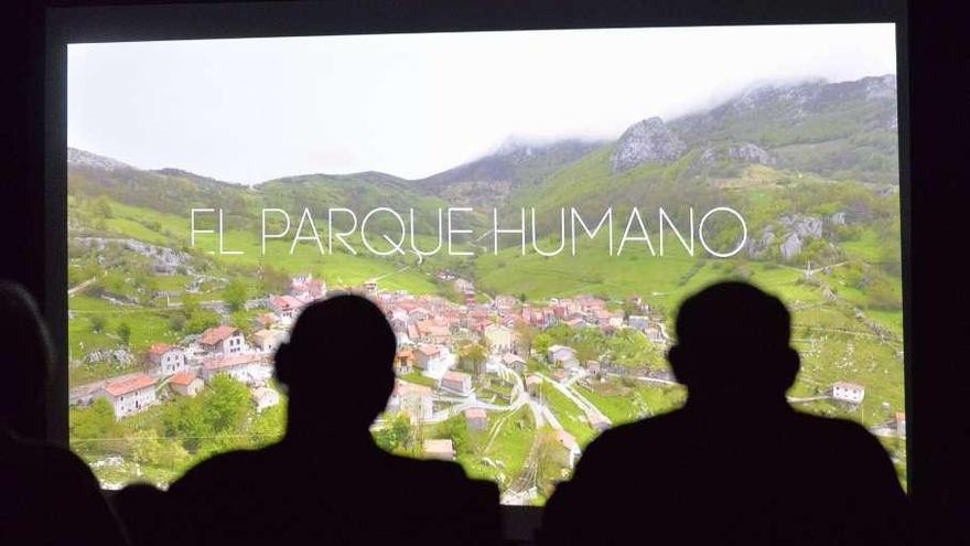 Tom Fernández preestrena su documental sobre los Picos