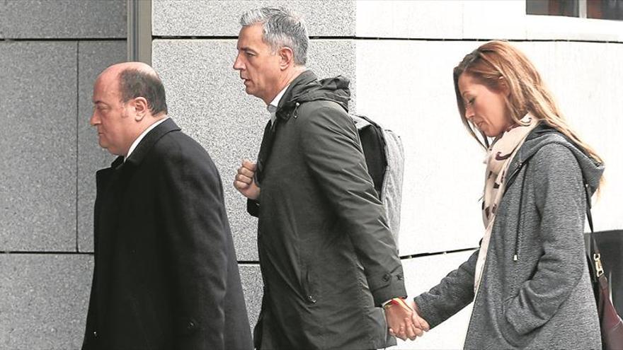 Bonig afirma que las declaraciones del ‘caso Gürtel’ les «decepcionan»