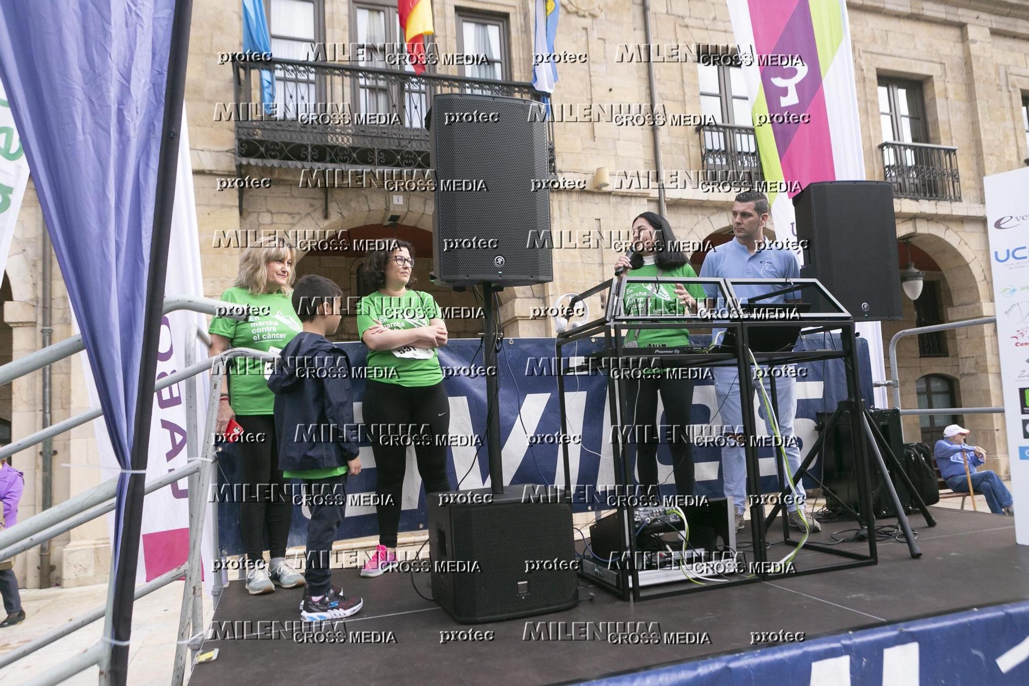 EN IMÁGENES: Asturias se echa a la calle para correr contra el cáncer