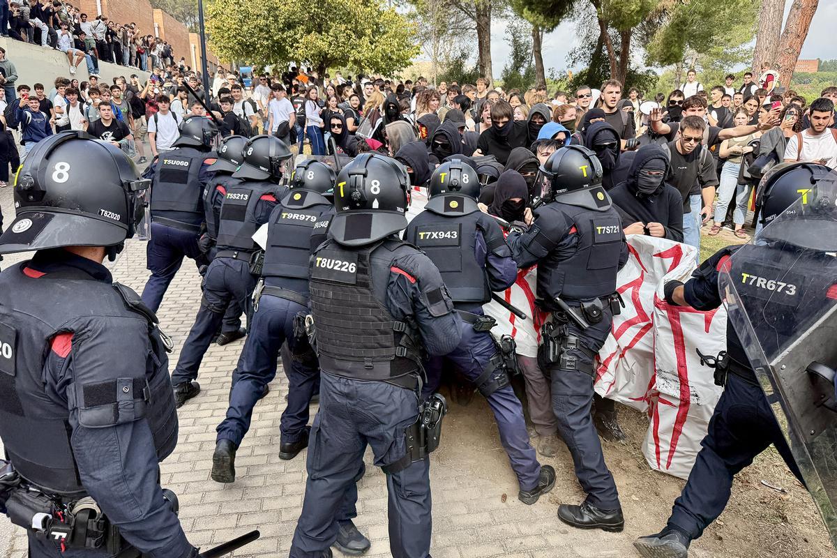 Tensión en la UAB ante la visita de Vito Quiles a Bellaterra