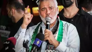 Israel mata a tres hijos y varios nietos del líder político de Hamás en un bombardeo en Gaza