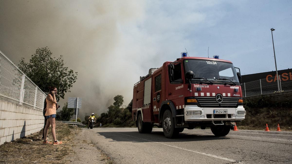 Imatge d&#039;arxiu de l&#039;incendi entre Bufalvent i el Pont de Vilomara