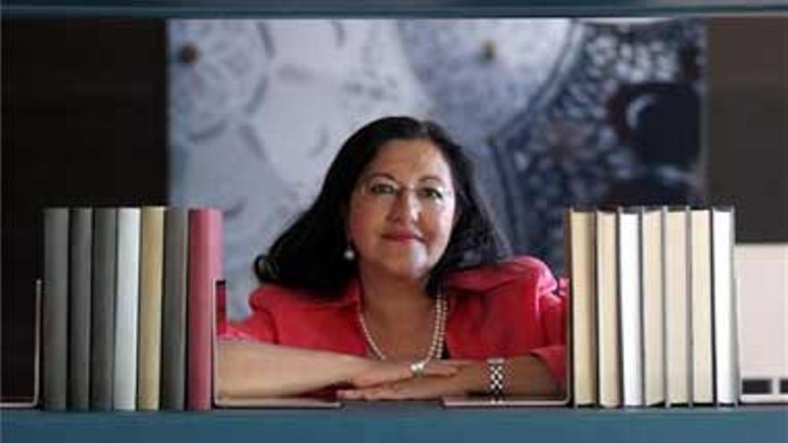 Inma Chacón recupera historias familiares en su nueva novela, &#039;Las filipinianas&#039;