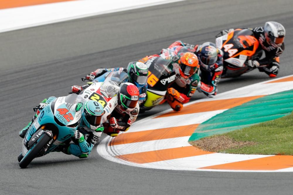 Carrera de Moto3 en Cheste