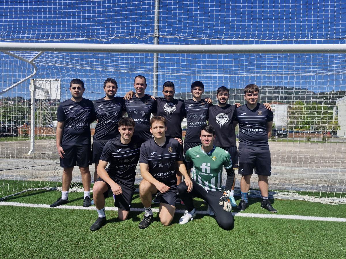 Malasangre Hair Studio, de la Liga Keniata de Moaña.