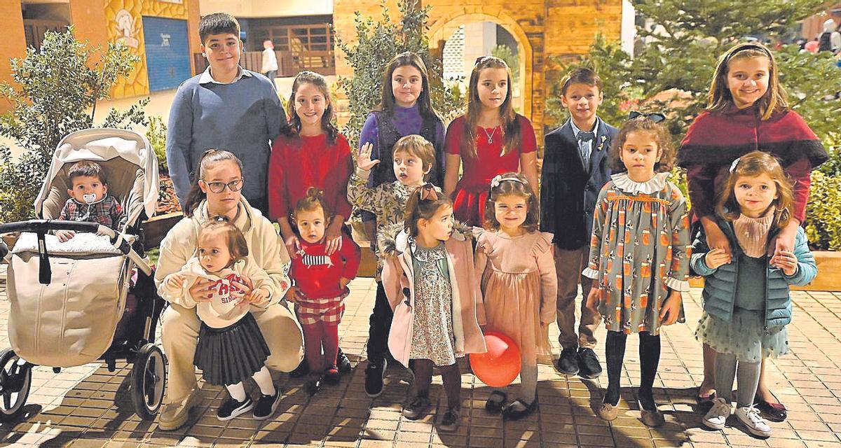 Comisión infantil de la gaiata 17 para las fiestas de la Magdalena 2023.