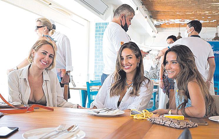 Copa del Rey de Vela: desayunos vips, paseos en barco y ambiente festivo