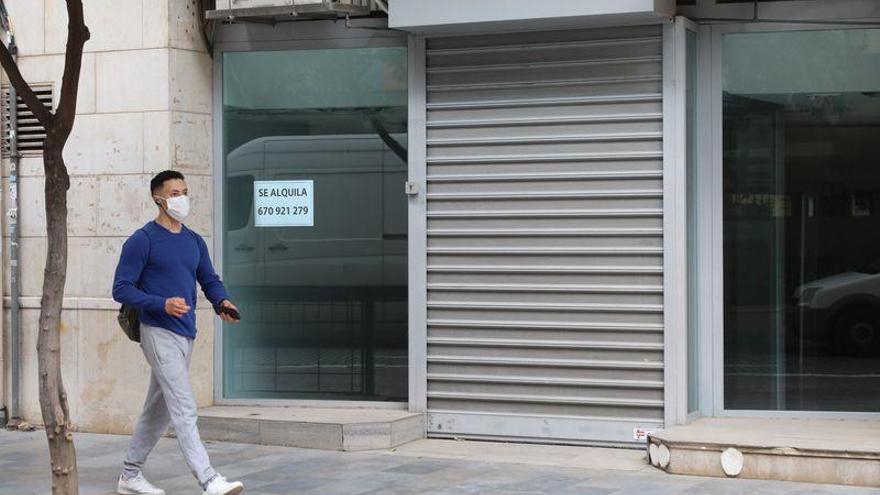 La pandemia inunda Castellón de locales comerciales vacíos y rebaja los precios