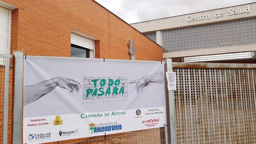 ‘Todo pasará’, carteles para la esperanza