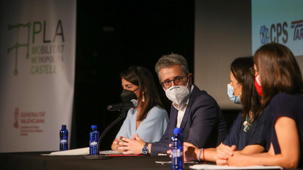 El conseller Arcadi España presentó el plan en Almassora.
