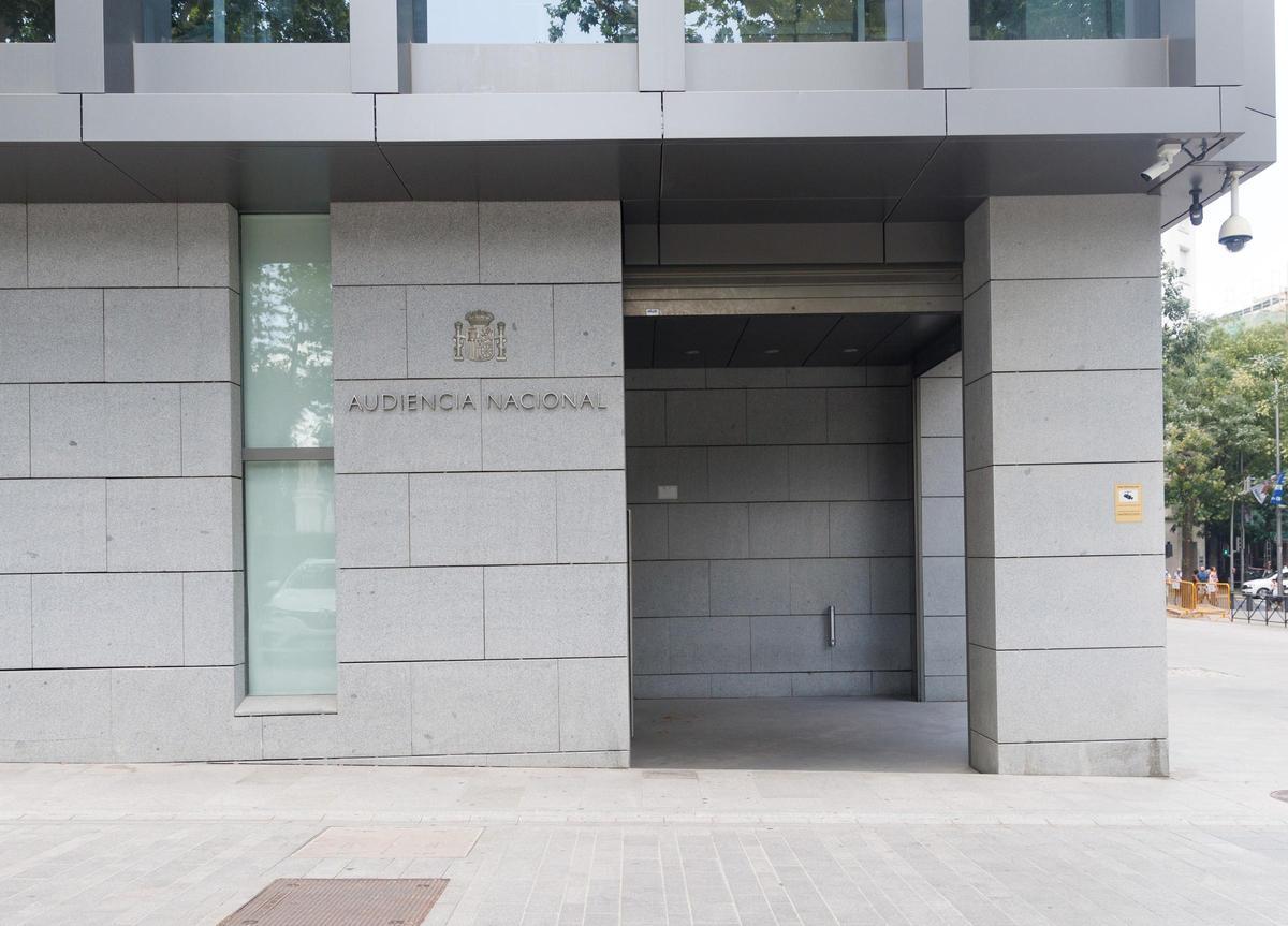 Imagen de archivo de la entrada a la Audiencia Nacional, en Madrid.