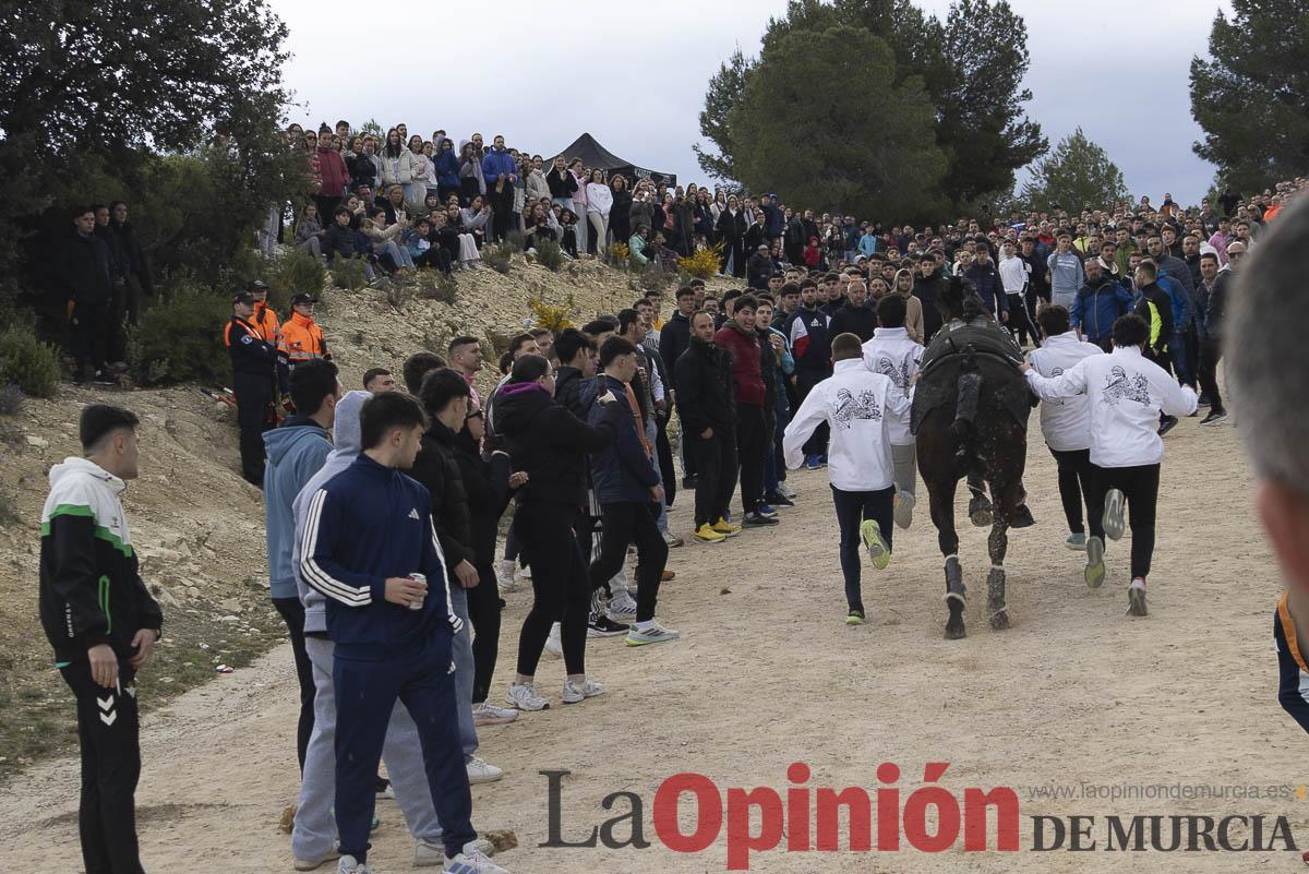Los Caballistas de Caravaca se miden las fuerzas en la convivencia de la Peña Artesano