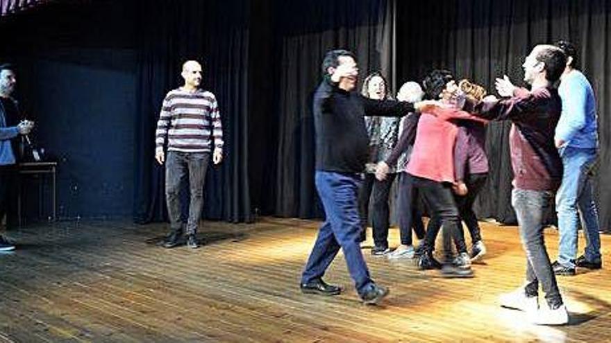 El taller de teatre organitzat per l&#039;AAVV Juncària-Parc Bosc amb l&#039;escola Àcting.