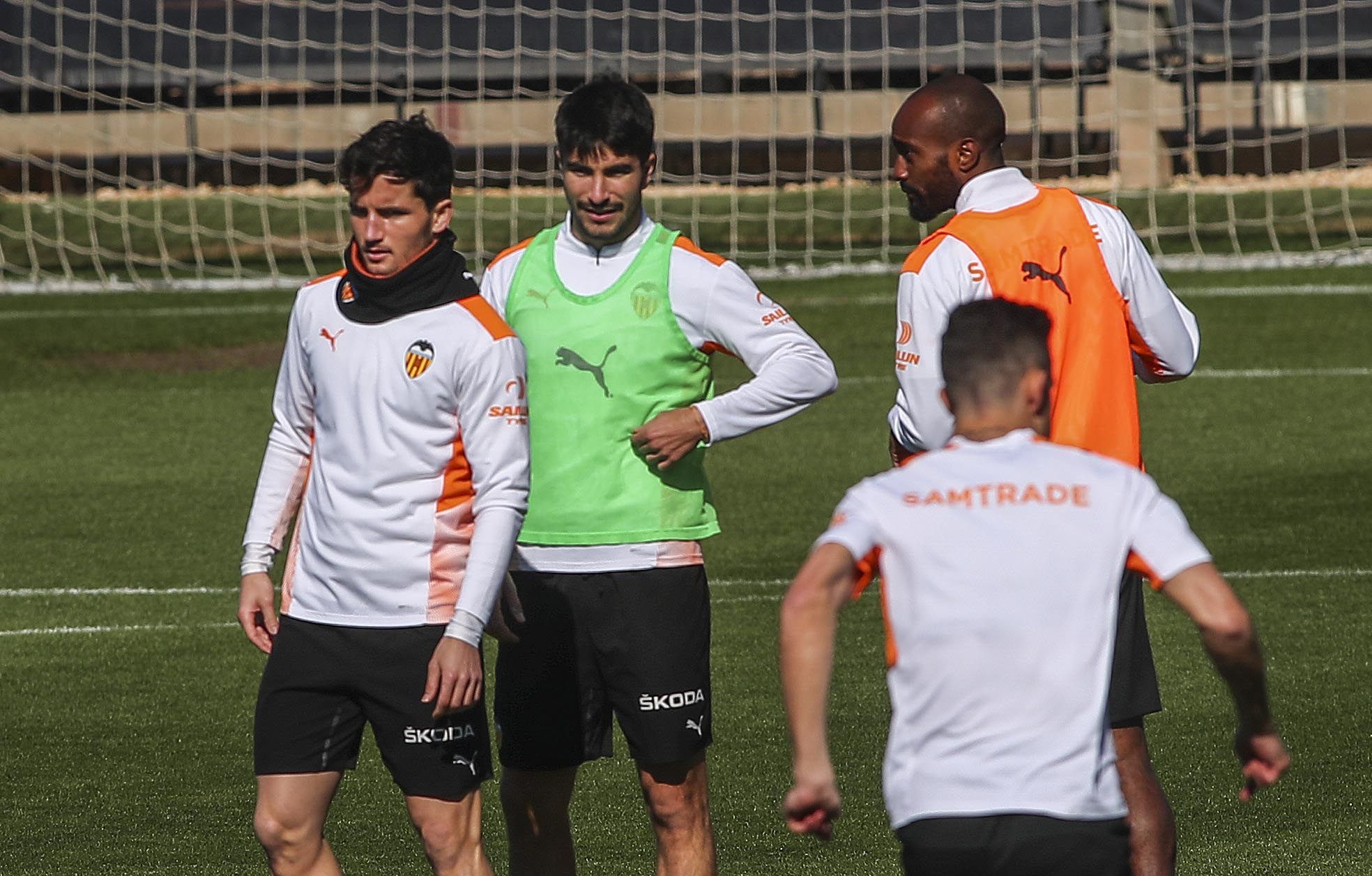 Las imágenes del entrenamiento de hoy del Valencia CF