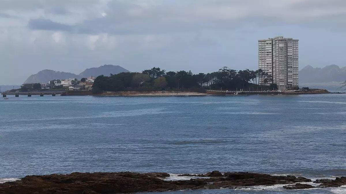 Isla de Toralla, vista desde tierra