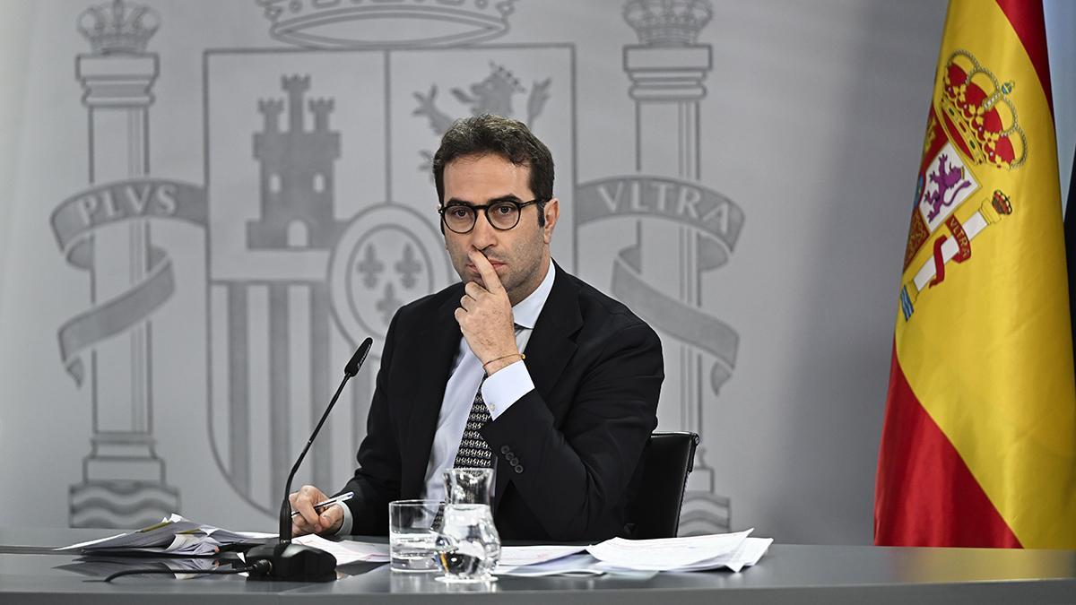 El Govern espanyol complica al BBVA la compra del Sabadell al prohibir la seva fusió fins d’aquí entre tres i cinc anys