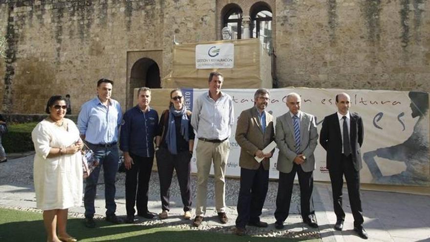 &#039;Apadrina un monumento&#039; restaura la estatua de Averroes