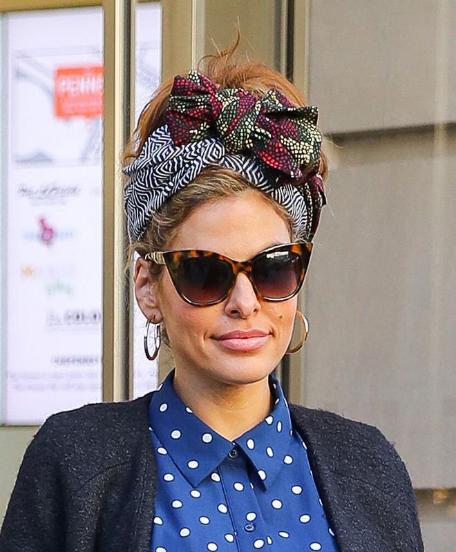 Eva Mendes con un recogido de estilo cubano