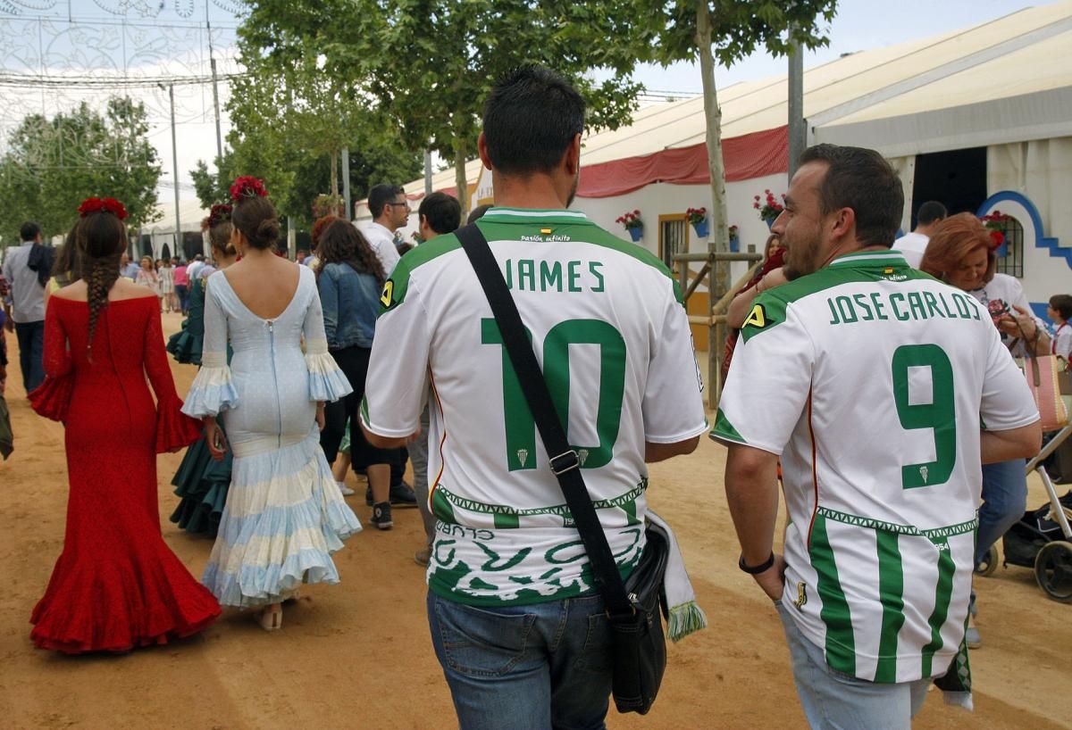 Domingo de feria en El Arenal