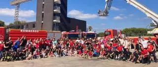 Menores con cáncer de Alicante harán el Camino de Santiago con los beneficios de un calendario solidario