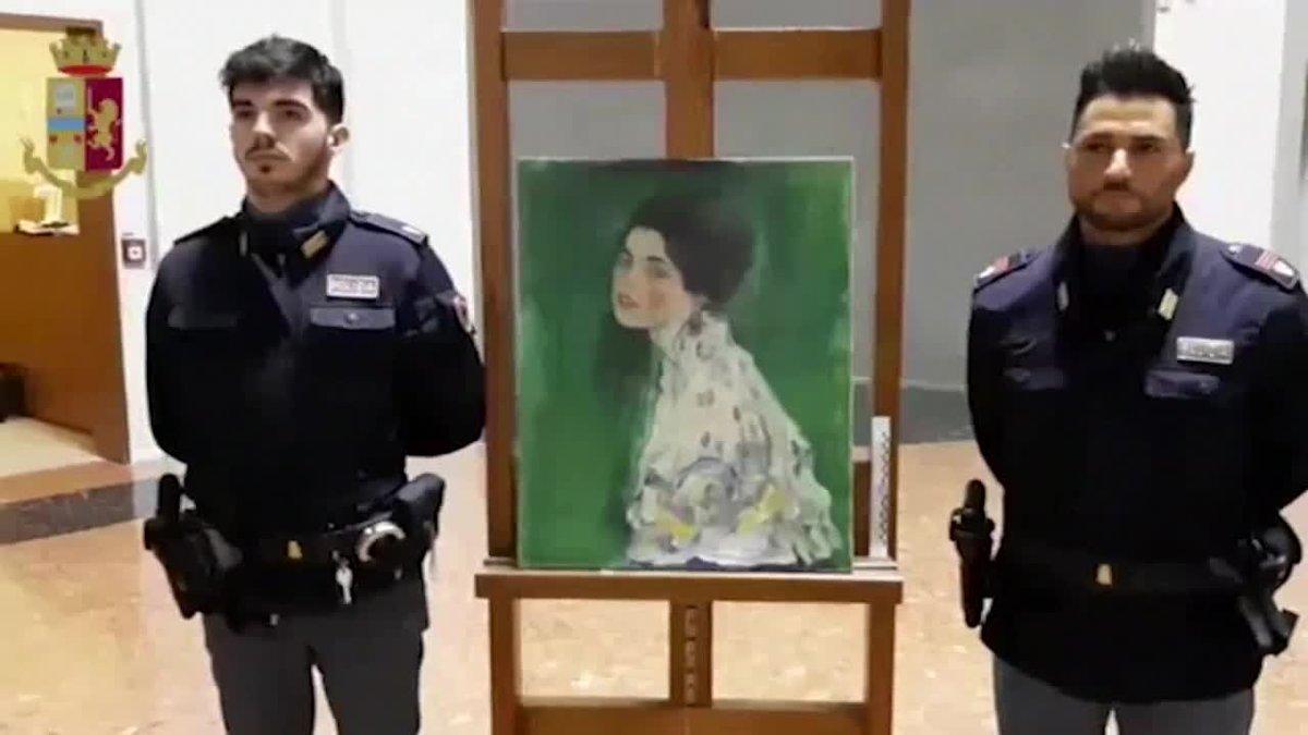 encuentran en el mismo museo el cuadro de klimt robado hace 22 anos en italia