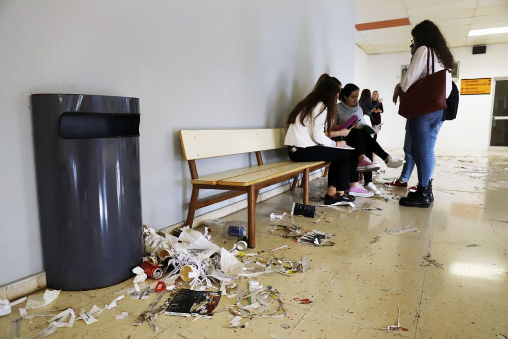 Huelga de limpieza en la facultad de Málaga