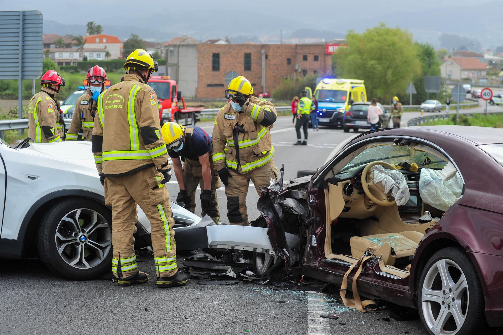 Grave accidente de tráfico en Cambados