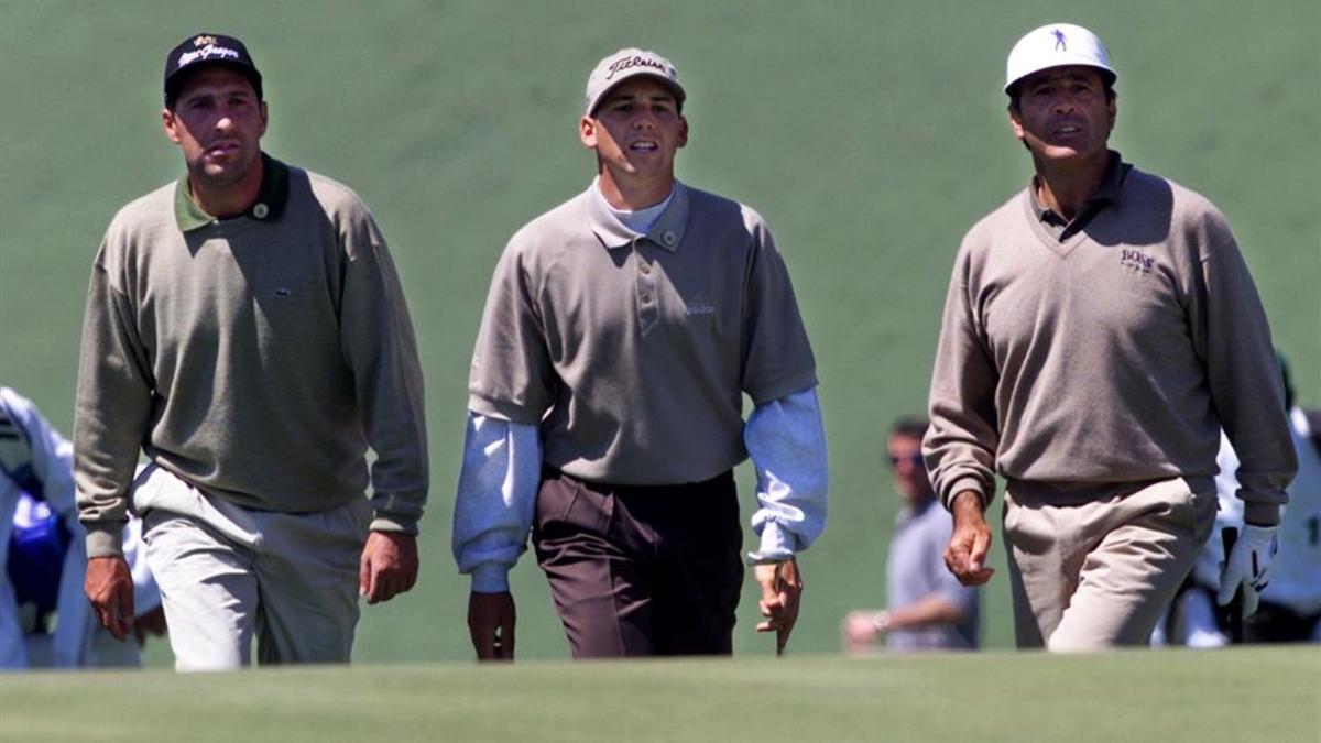 Severiano Ballesteros y Olazábal, en un entrenamiento con Sergio García en el Masters de Augusta de 1999