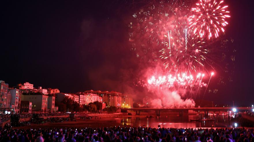 Bouzas se deja llevar por la magia de los fuegos artificiales