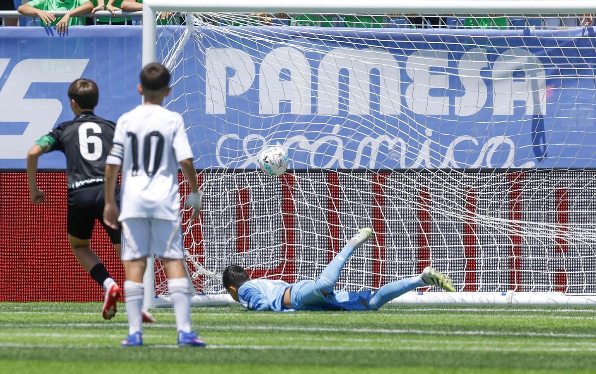 El Elche gana al Real Madrid el torneo LaLiga Futures El Elche gana al Real Madrid el torneo LaLiga Futures
