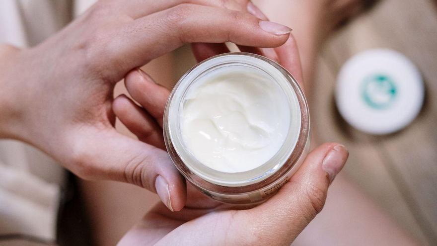 La nueva crema de cara de Mercadona que regenera la piel con ingredientes de origen marino