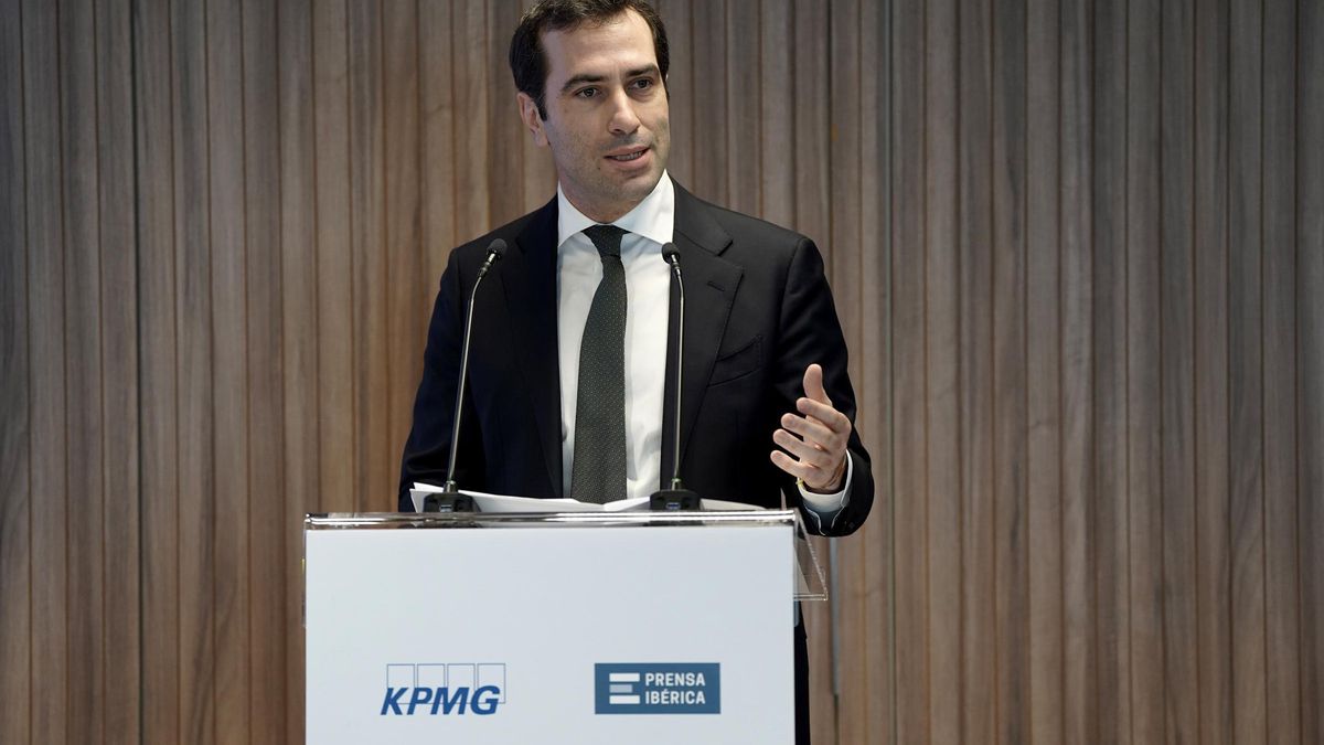 Carlos Cuerpo, ministro de Economía en el acto de Prensa Ibérica.