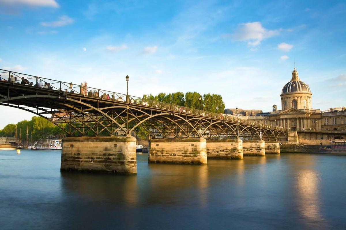 Puente de las Artes, París