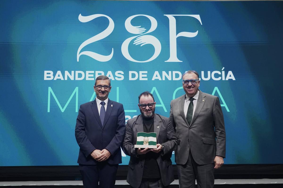 Málaga entrega las Banderas de Andalucía en la provincia este 2026