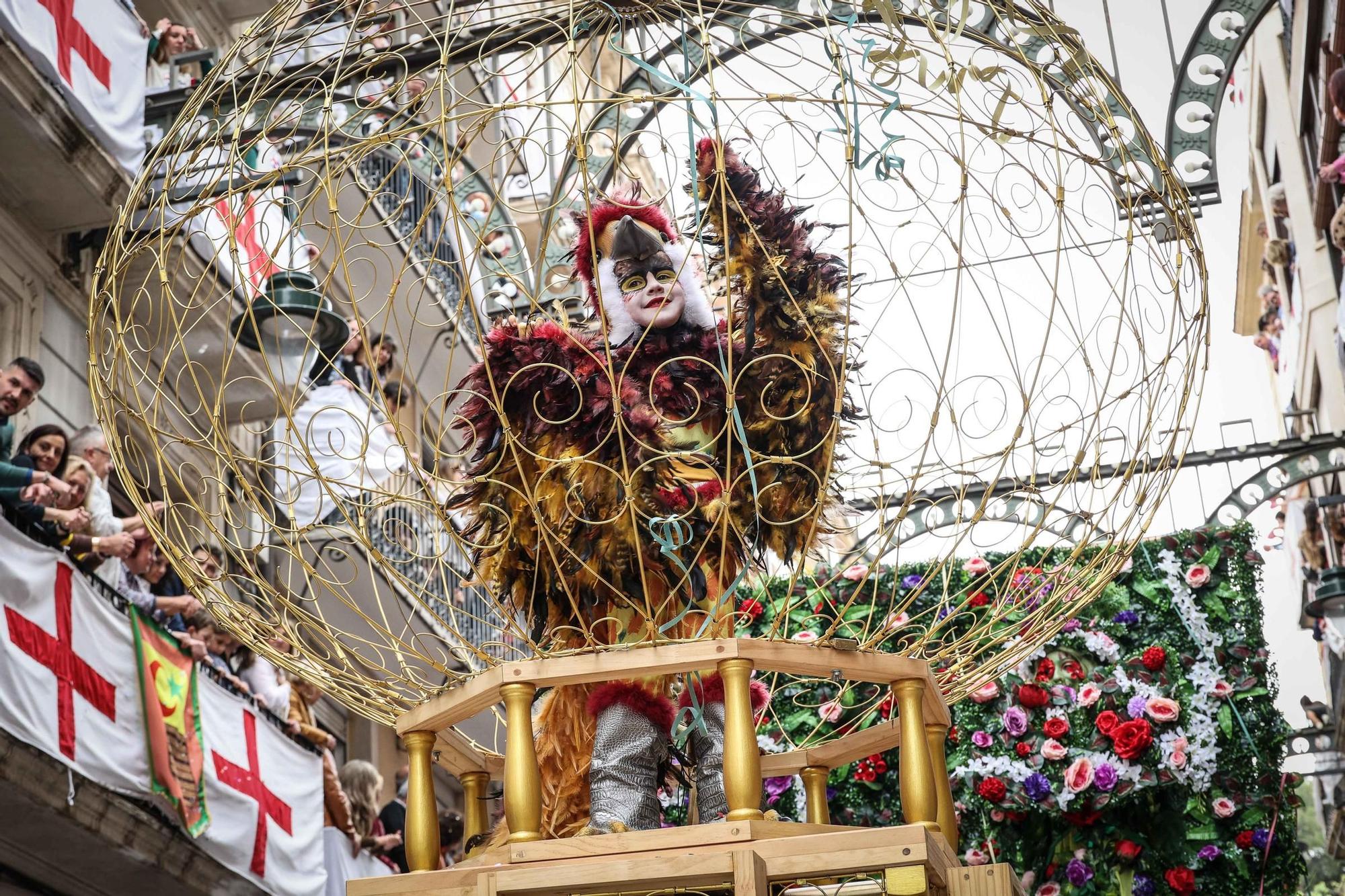 La Entrada Mora de Alcoy devuelve a la vida a Al-Azraq