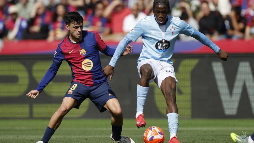 Ilaix Moriba, en una acción del partido en Montjuïc.