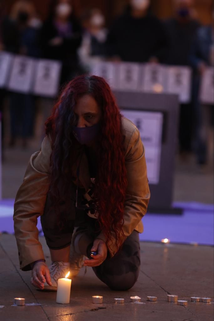 Concentración contra la violencia vicaria en Oviedo