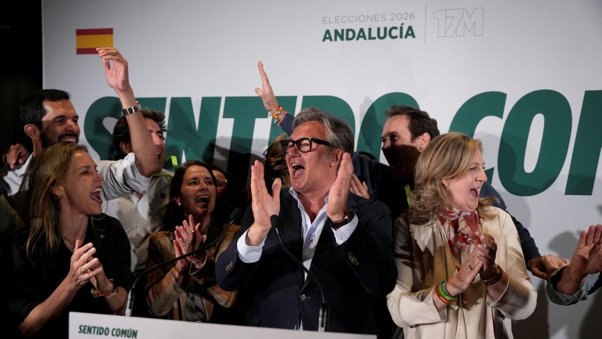 VÍDEO | Entre bailes y gritos, Vox celebra el resultado electoral