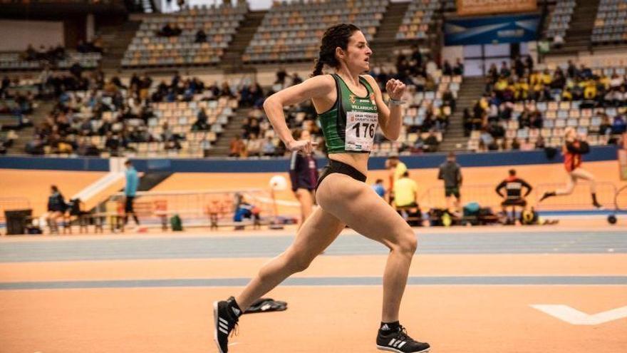 Cristina Espejo logra una gran hazaña con el título nacional de 3.000 metros lisos y la mínima europea