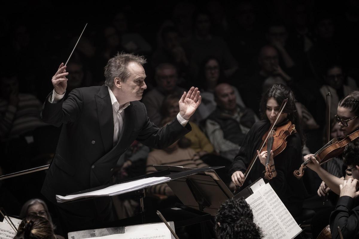 Joven Orquesta Nacional de España en el Palau de la Música.
