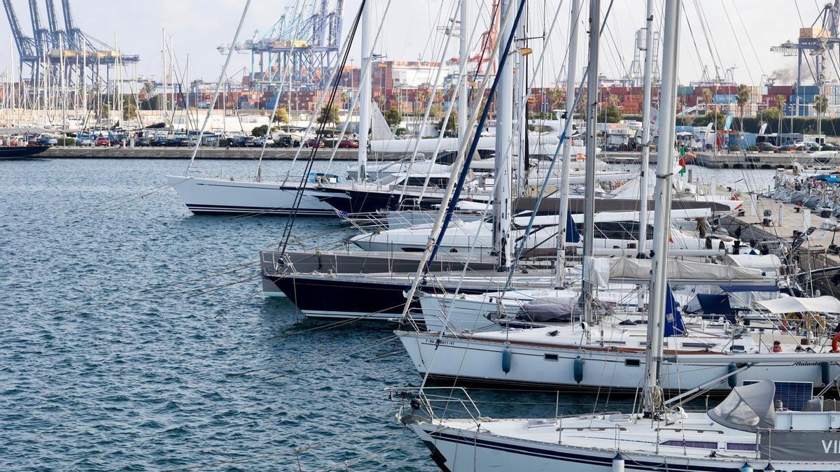 La Marina Mercante, en alerta por el 'boom' de embarcaciones de recreo en alta mar por el eclipse