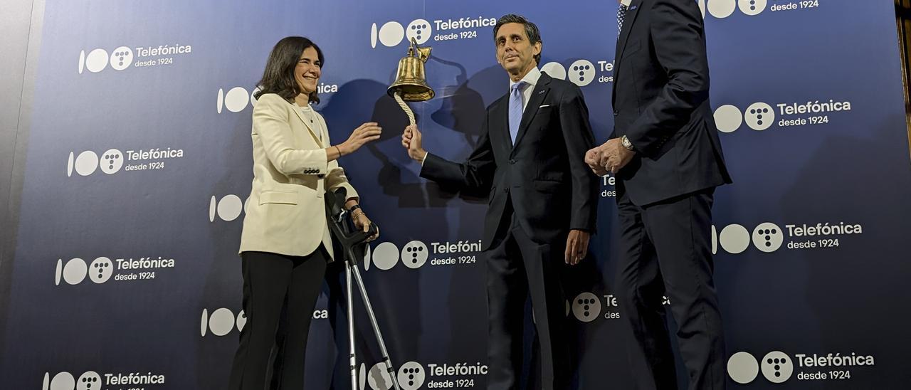 Telefónica, protagonista de la jornada bursátil en su centenario