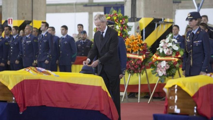 Funeral por los militares fallecidos en el accidente en Canarias de un helicóptero del SAR