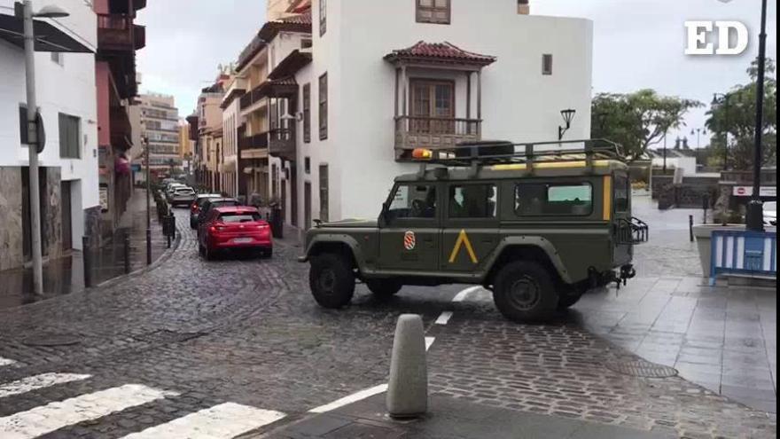 La UME recorre Puerto de la Cruz para evitar que turistas y vecinos salgan a la calle