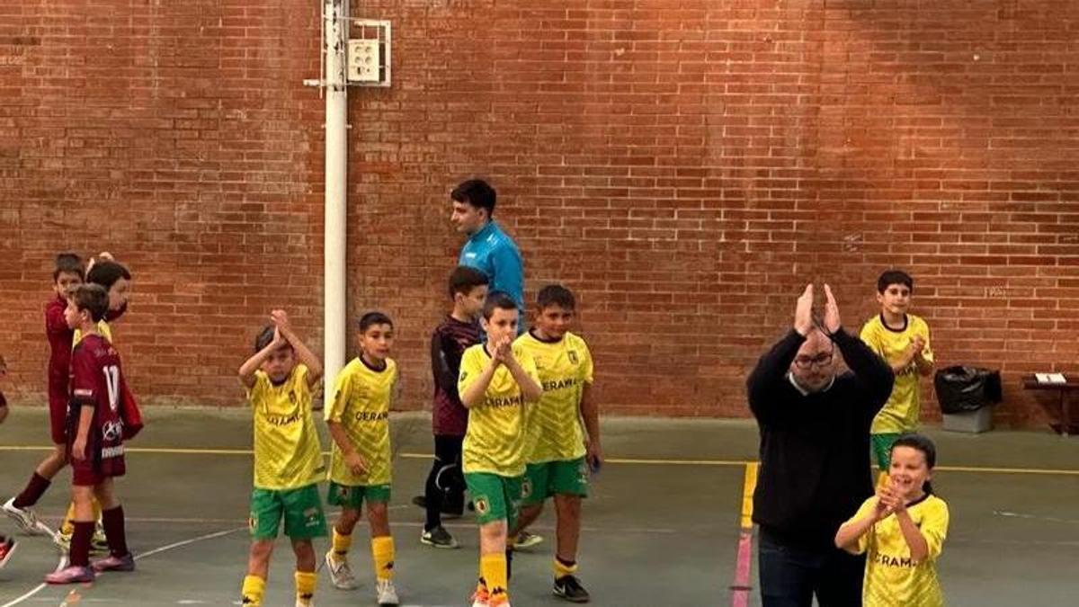 Equipo del Valdés ACF tras uno de sus partidos.