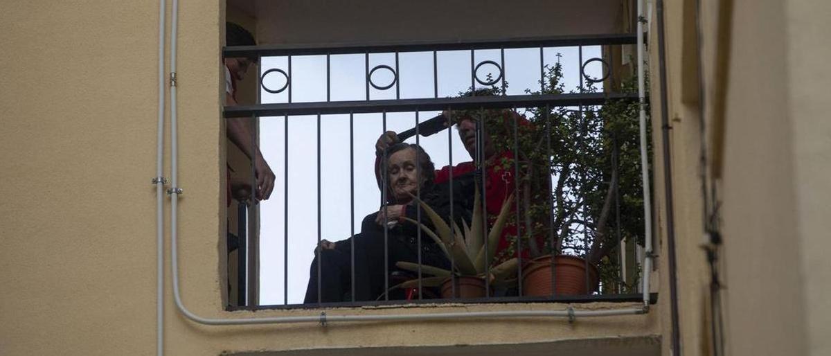 El drama de la soledad y el aislamiento de la 'Gent gran' en Baleares.