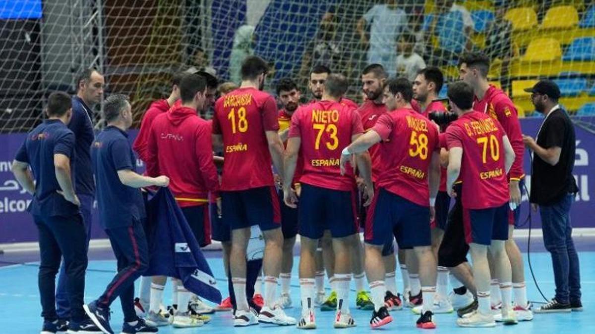 Los 'Hispanos' tras su victoria ante Serbia em las semifinales