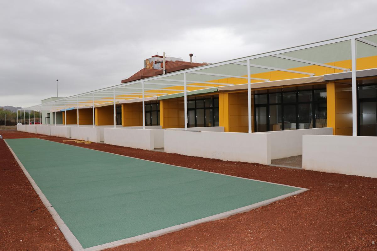 Fachada del CEIP Victoria y Joaquín Rodrigo del Port de Sagunt..