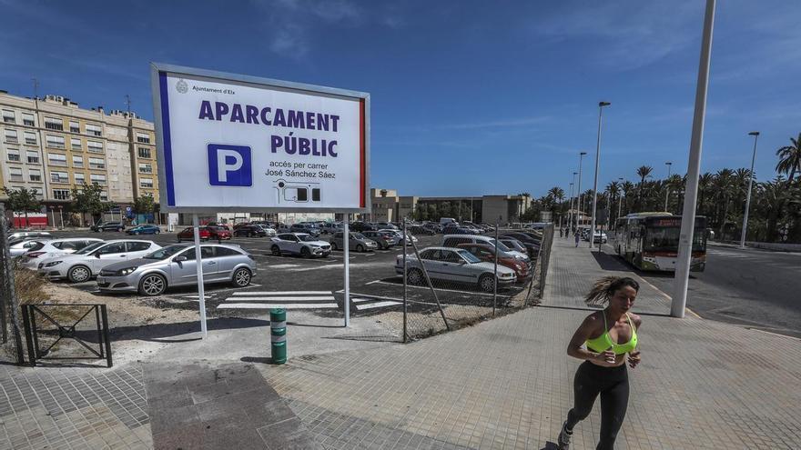 Elche entrega a la Diputación nuevos peritajes para cobrar los 4,4 millones del suelo del Palacio de Congresos